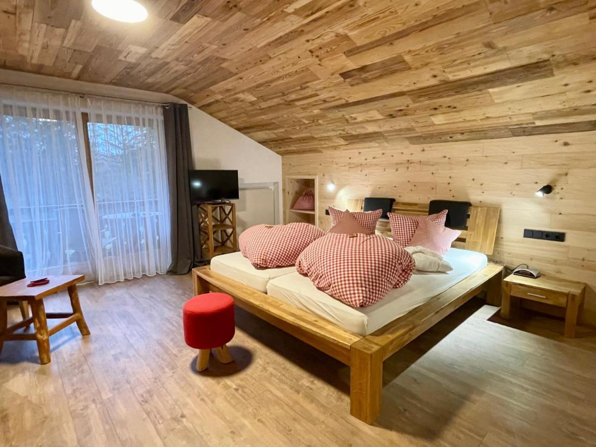 Hotel Längenfelder Hof Grainau Exteriör bild